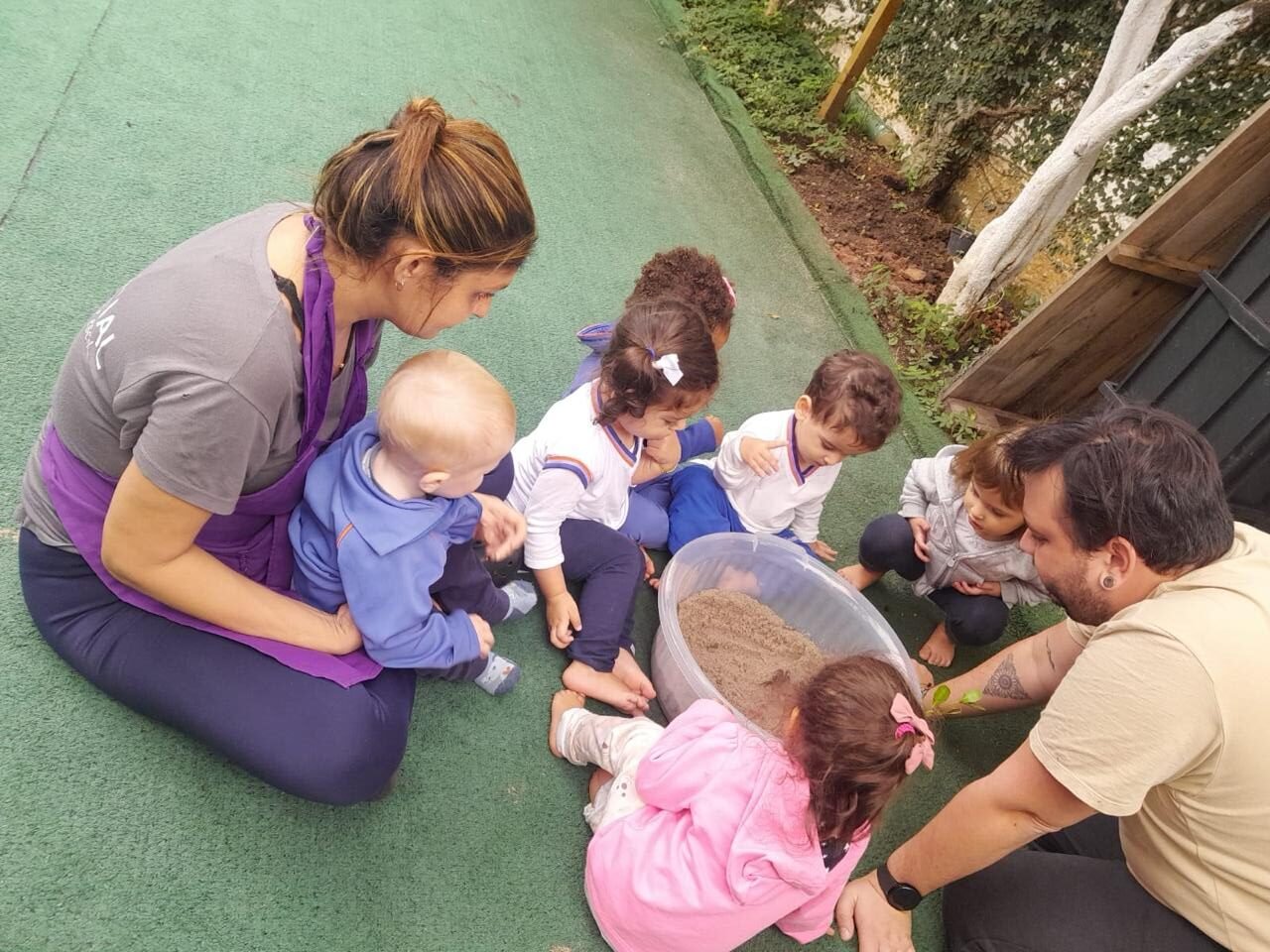 6a0eceb0-b374-44e2-b1ff-6b3505bf7417